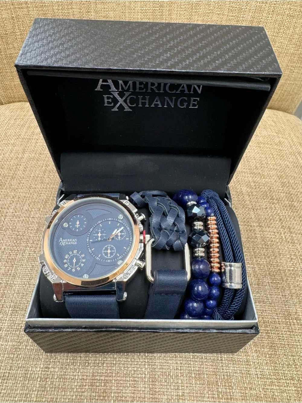 American Exchange Men’s Quartz Analog Blue Dial Leather Strap Watch Gift Set Box